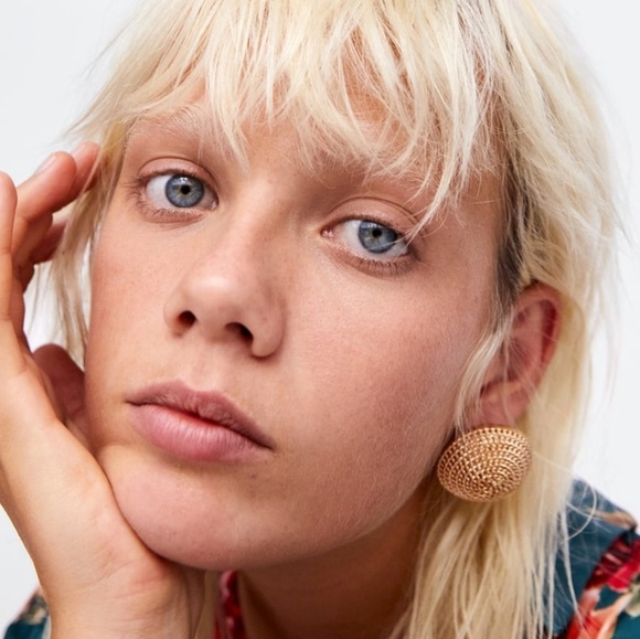 New 🎅 Round Chain Earrings - Picture 1 of 3